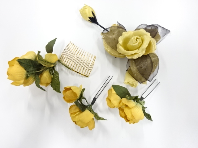 JAPANESE KIMONO / ANTIQUE HAIR ACCESSORY SET